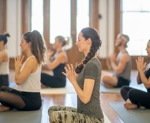 Cours hata yoga doux Nantes Nord Les Ateliers du Bien Etre
